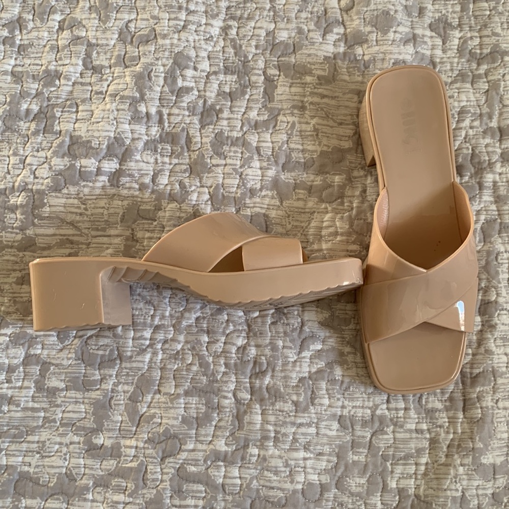 Jelly heels nude